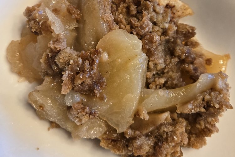 Apple Crisp Serving