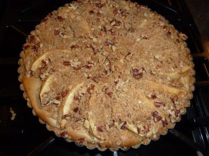 Pear and Cream Cheese Crumble Tart