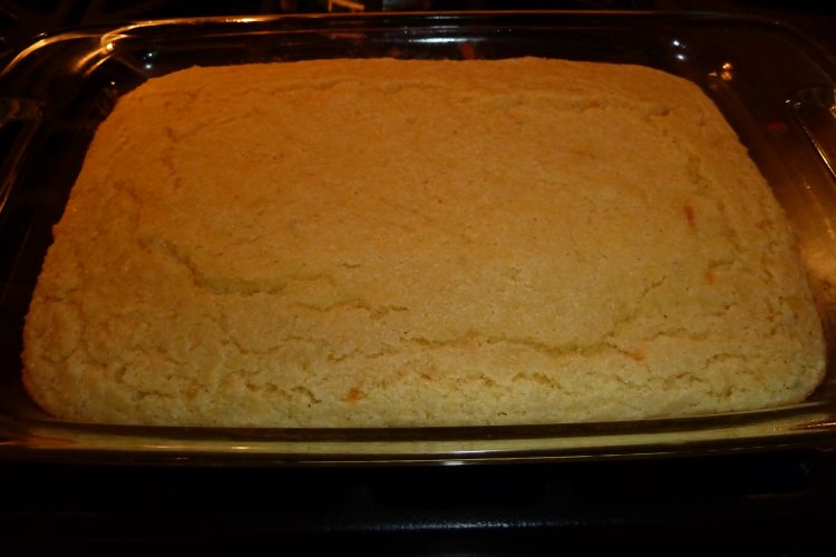 Baked cornbread in the pan