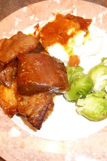 Braised short ribs with sprouts and mashed potatoes
