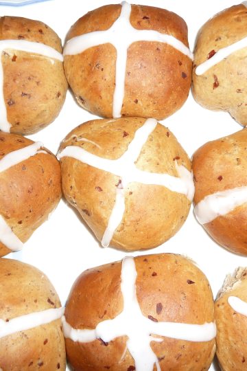 Hot cross buns